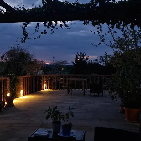 Δωμάτια σε οικογενειακή κατοικία Calicanto - Dimora Nel Parco