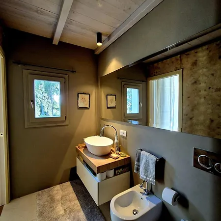 Calicanto - Dimora Nel Parco Δωμάτια σε οικογενειακή κατοικία *