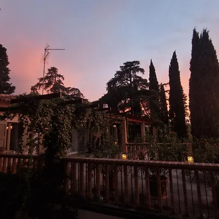 Δωμάτια σε οικογενειακή κατοικία Calicanto - Dimora Nel Parco